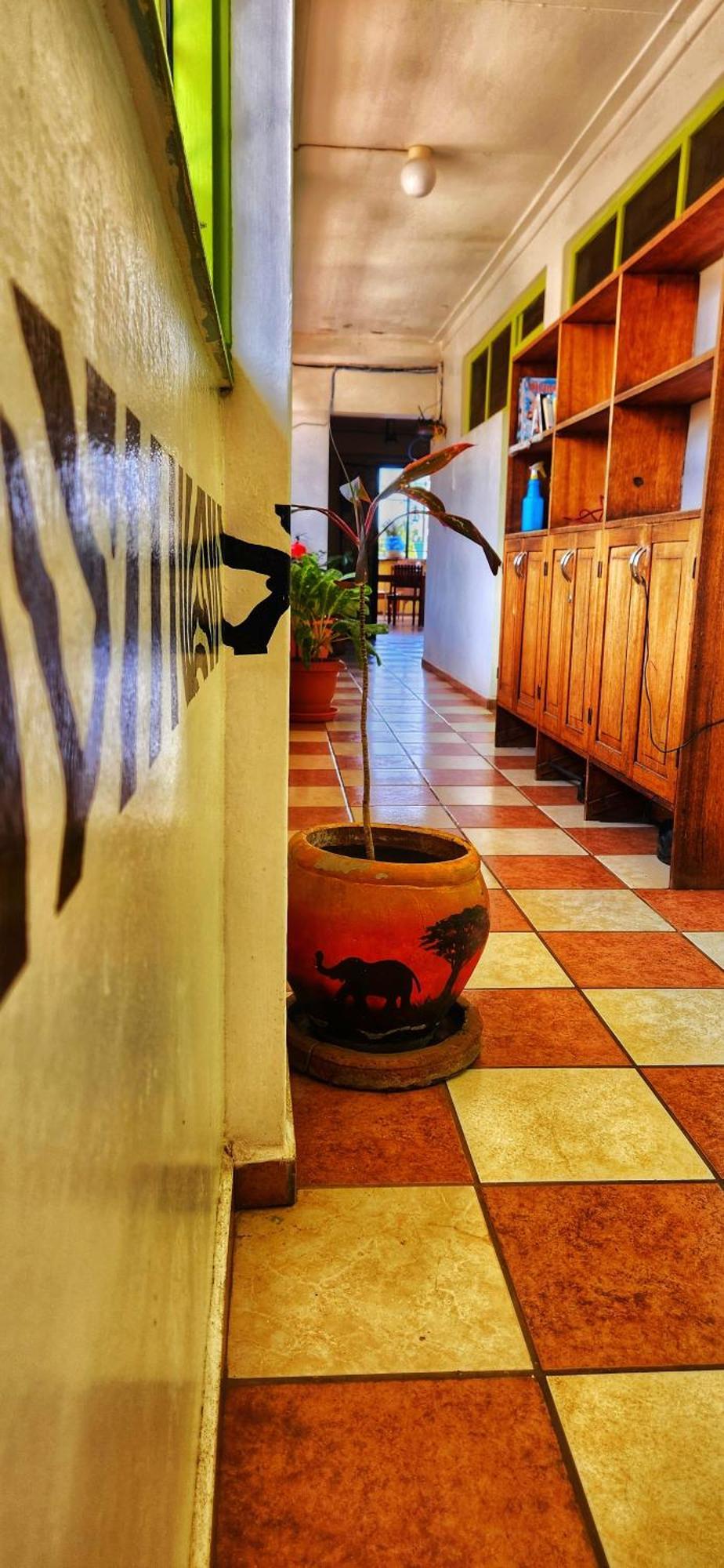 We Travel Hostel Moshi Bagian luar foto