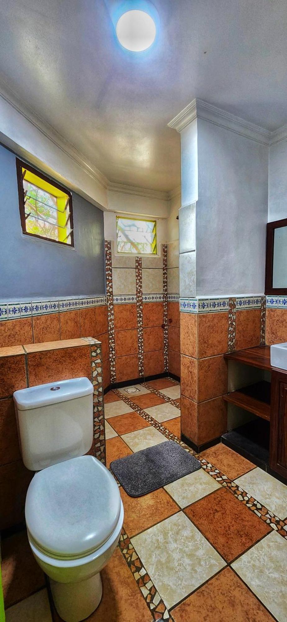 We Travel Hostel Moshi Bagian luar foto